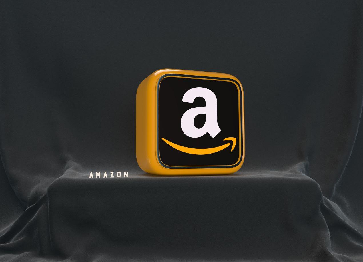 Amazon-Logo auf schwarzem Hintergrund, repräsentiert die Dienstleistungen einer Amazon Agentur zur Verkaufsoptimierung und Markenstärkung